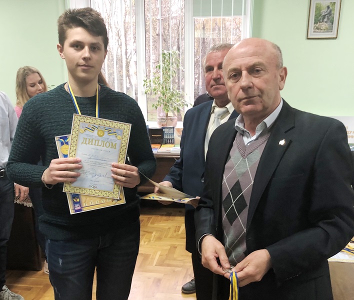 Нагородження капітана першої команди ТНПУ - Ворончак Володимир